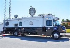 mobile emergency operations center